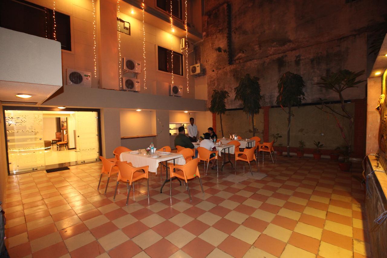 Hotel Avalon Taj Agra  Exterior photo